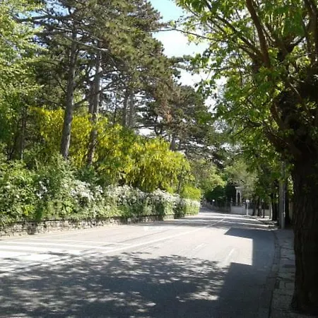 Al Ferdinandeo Bed and Breakfast 3*