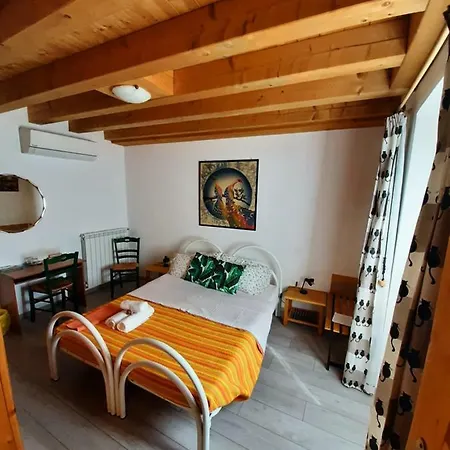 Al Ferdinandeo Bed and Breakfast 3*